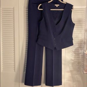 Womens full length wide leg pant suit.